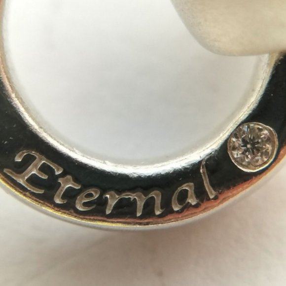 4C .925 Sterling Silver & Diamond 'Eternal' Interlocking Circle Love Necklace - Picture 4 of 5